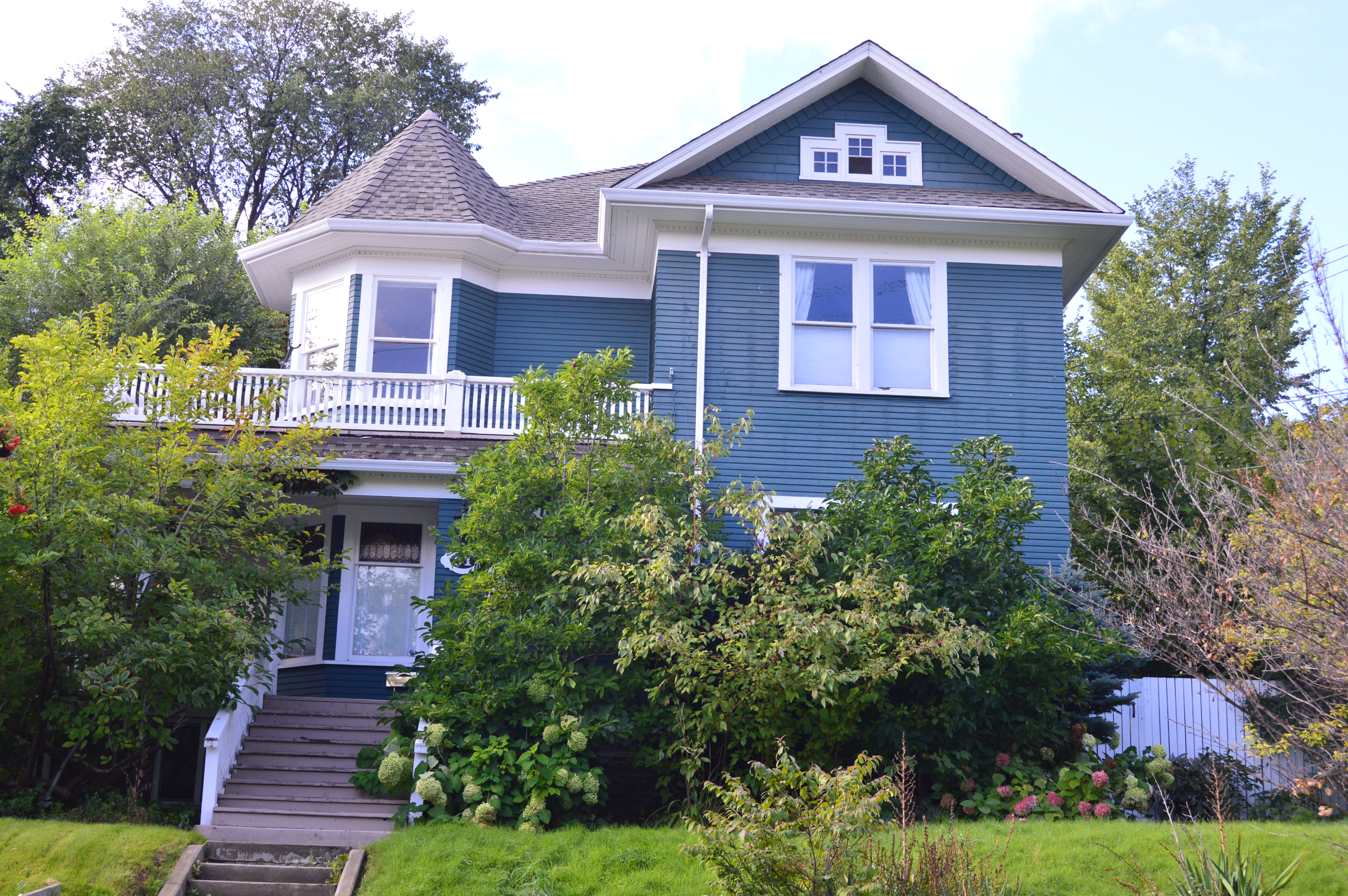 31 ST PAUL ST W.jpg